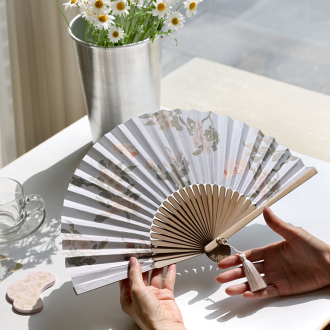 ** Traditional Folding Fan (Version Choose)