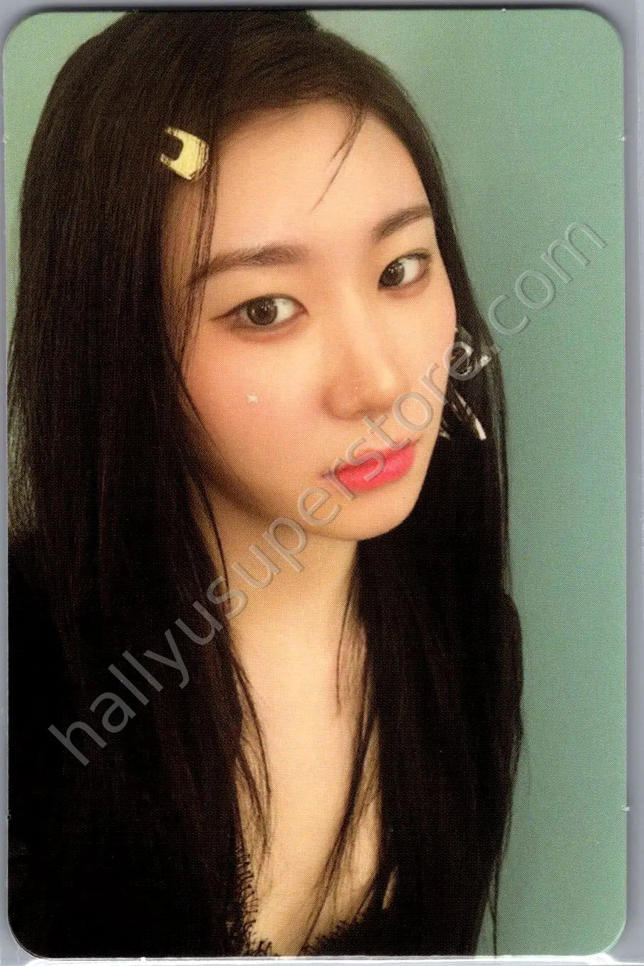 ITZY - Chaeryeong - GOLD album photocard standard version