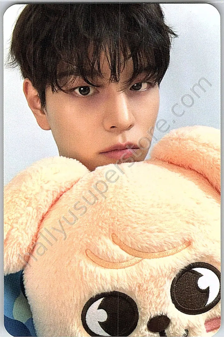 Stray Kids - Seungmin - dominATE: celebrATE Pop-Up Store