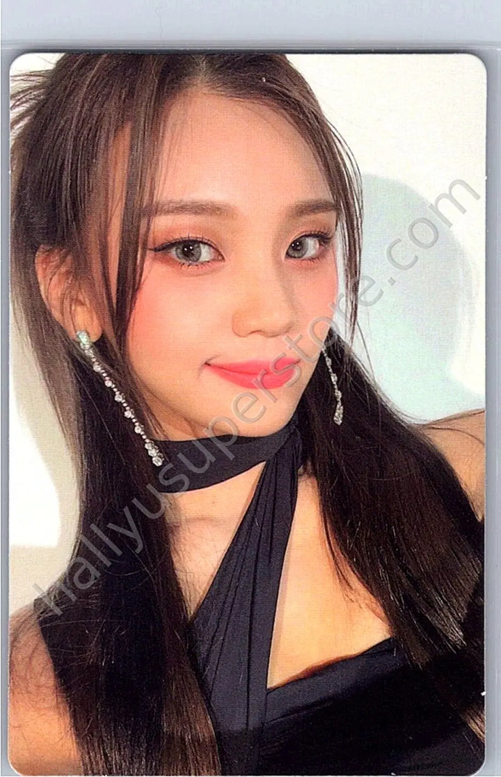 VIVIZ - Umji - VarioUS album photocard clazzy version