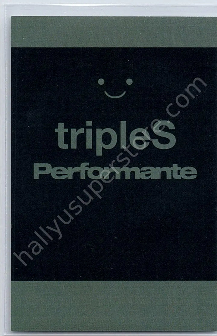 tripleS - Kaede - performante polaroid