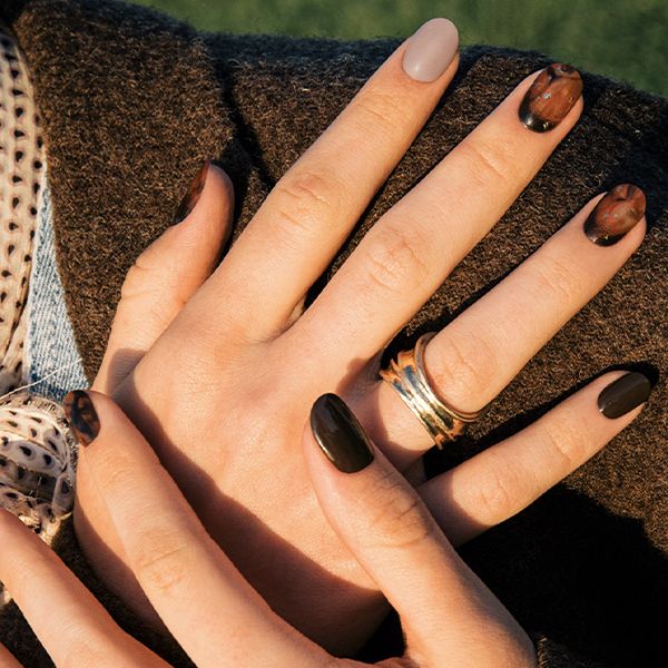 ohora- N brown sugar nail