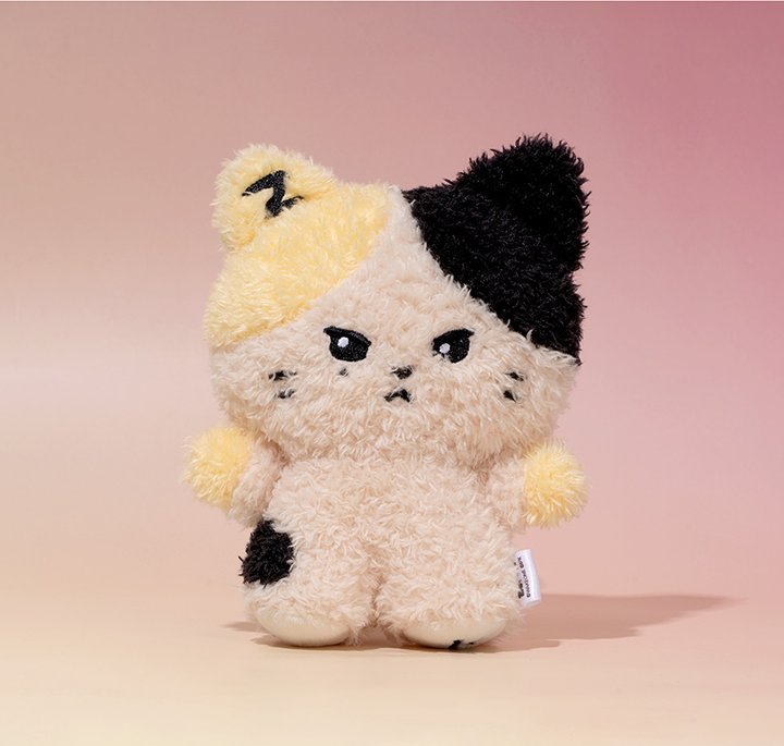 **ZERONI - Zeroni PORTABLE BATTERY DOLL