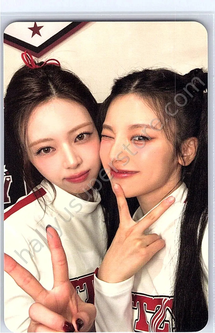 ITZY - Unit - ITZY - Yeji &amp; Yuna -  Itzy official fanclub MIDZY 4th generation Other photocard set