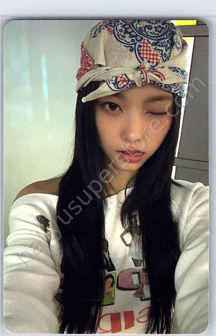NewJeans - Haerin - Supernatural A version line friends photocard set pop-up store
