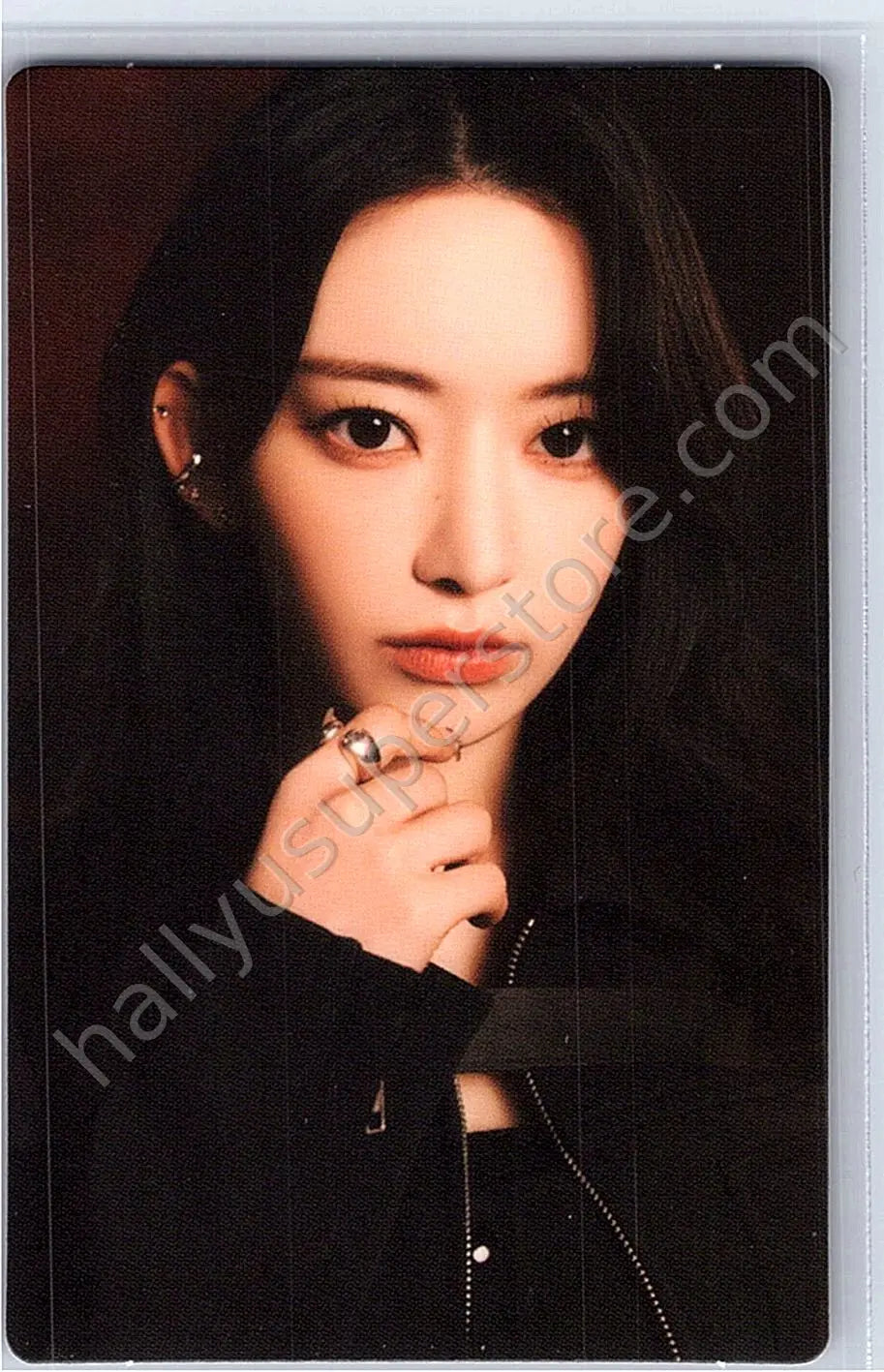LE SSERAFIM - Sakura - Flame Rises Tour (2023) merch photocard trading card