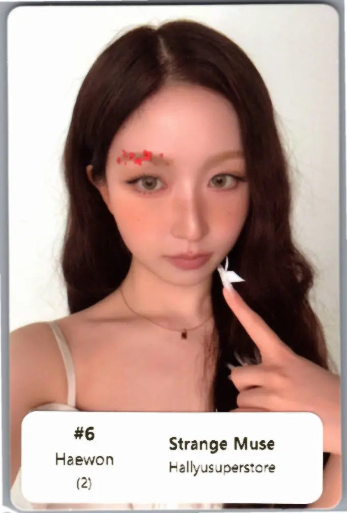 NMIXX "Strange Muse" - Official Photocard [26.10.20]