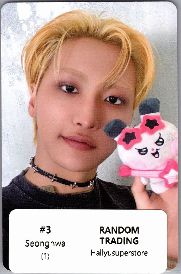 ATEEZ - "MIGHTEEZ Rock The Stage" POP-Store Random Trading Photocard [26.09.18]