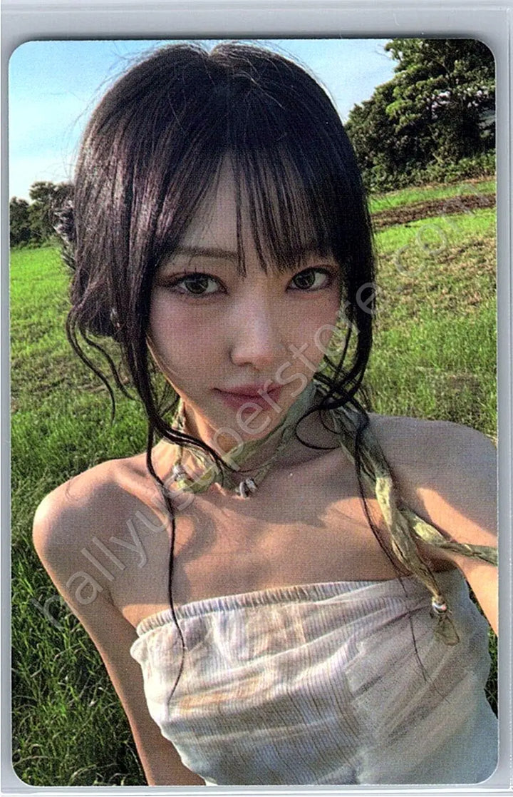 Yuju - Yuju - Photobook