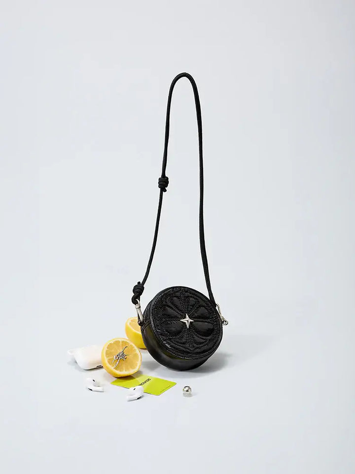 [Pre-Order] aespa - [coller aespa edition] LEMONADE KEYRING BAG ONYX BLACK
