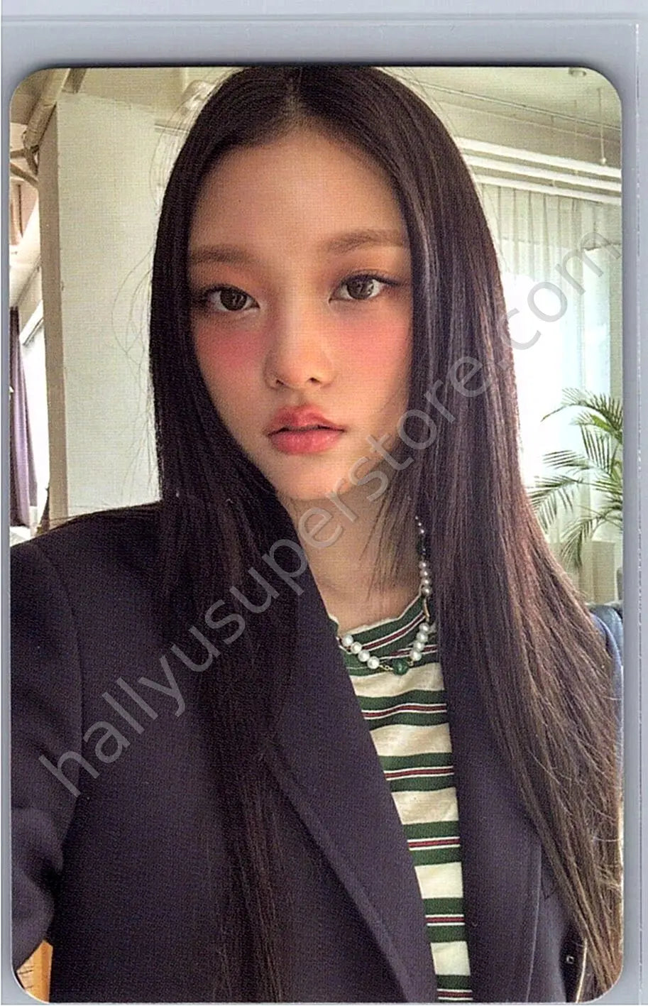 NewJeans - Haerin - How Sweet album photocard C version version 1 weverse album version