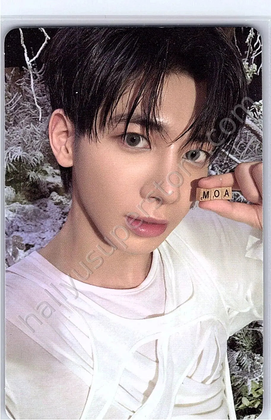 TOMORROW X TOGETHER - Taehyun - The Star Chapter: Sanctuary album photocard savior version