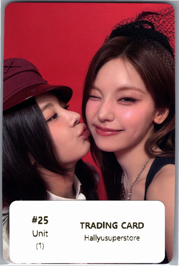 ITZY - ITZY 5th FanMeeting "All in, Midzy" Random Trading Photocard [26.08.07]