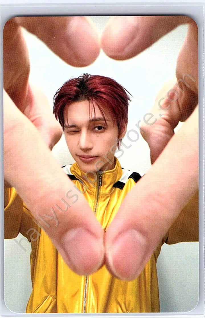 ATEEZ - Wooyoung - ANITEEZ IN COLOR trading card version 4