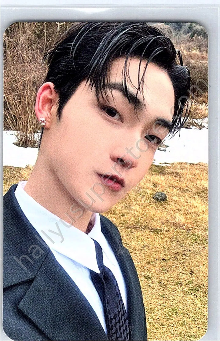 THE BOYZ - Kevin - Phantasy Pt. 3: Love Letter album photocard platform version send version