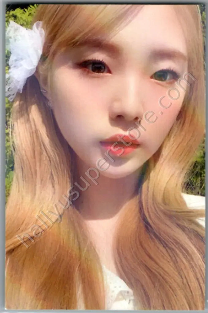 LOONA - YeoJin -