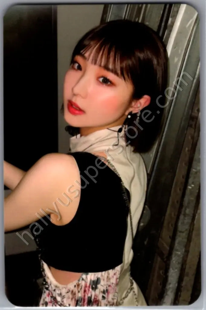 LOONA - YeoJin - [&amp;]