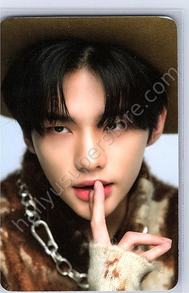 Stray Kids - Hyunjin - DICON D&
