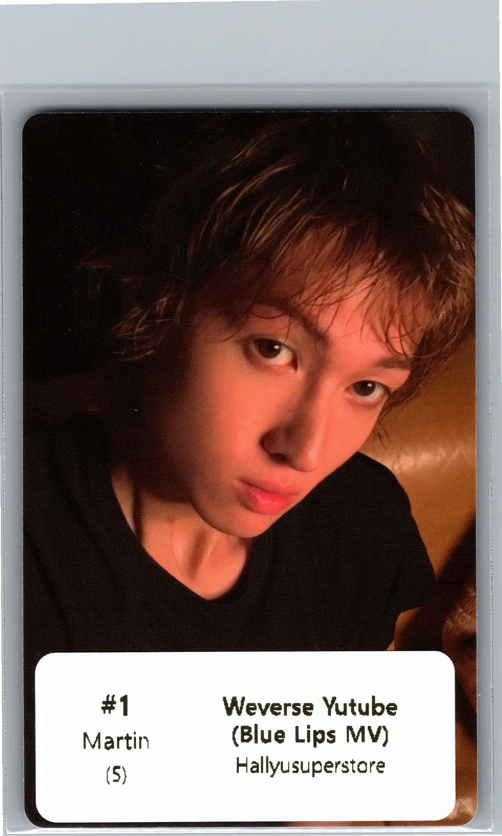 CORTIS "GreenGreen" - Weverse Shop YouTube Gift Event Photocard (Blue Lips MV) [26.07.02]