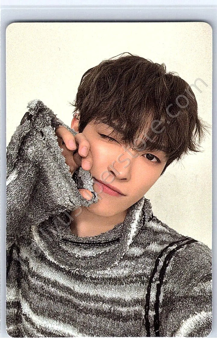 ATEEZ - Hongjoong - GOLDEN HOUR : Part.3 album photocard poca album version 2