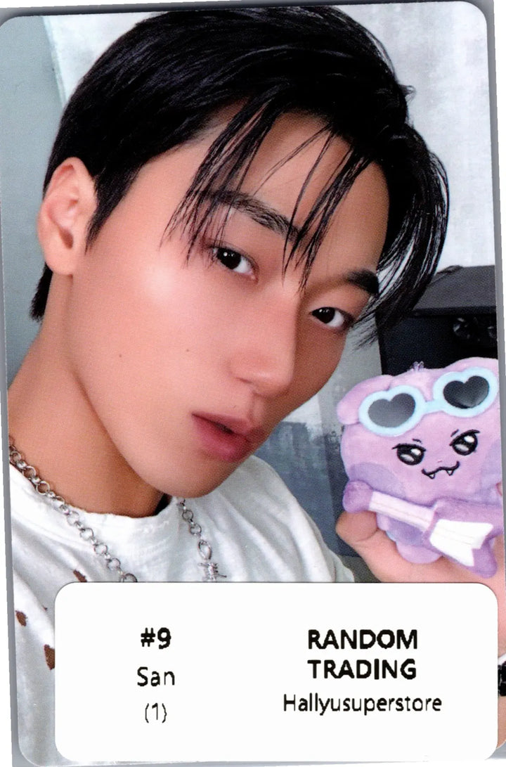 ATEEZ - "MIGHTEEZ Rock The Stage" POP-Store Random Trading Photocard [26.09.18]