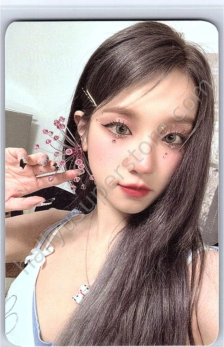 i-dle - Yuqi - I Feel album photocard butterfly version standard version