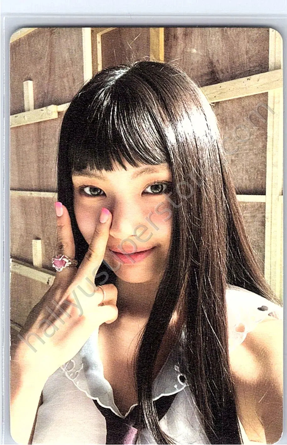 NewJeans - Hyein - Bluebook Ver. HYEIN Ver.