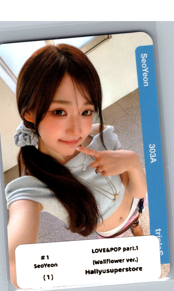TripleS "LOVE&amp;POP pt.1" - Official Double Class Object, Polaroid Photocard (WallFlower ver.) [26.06.04]