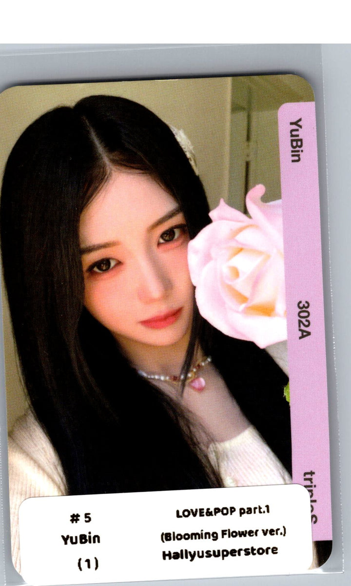 TripleS "LOVE&amp;POP pt.1" - Official Double Class Object, Polaroid Photocard (Blooming Flower ver.) [26.06.04]