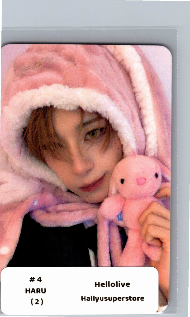 XLOV "I,God" - Hellolive Pre-Order Benefit Photocard [26.06.04]