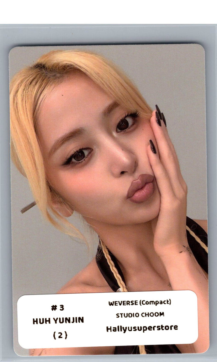 LE SSERAFIM "PUREFLOW" - Weverse Shop (Studio Choom) Event Photocard (COMPACT) [26.06.08]