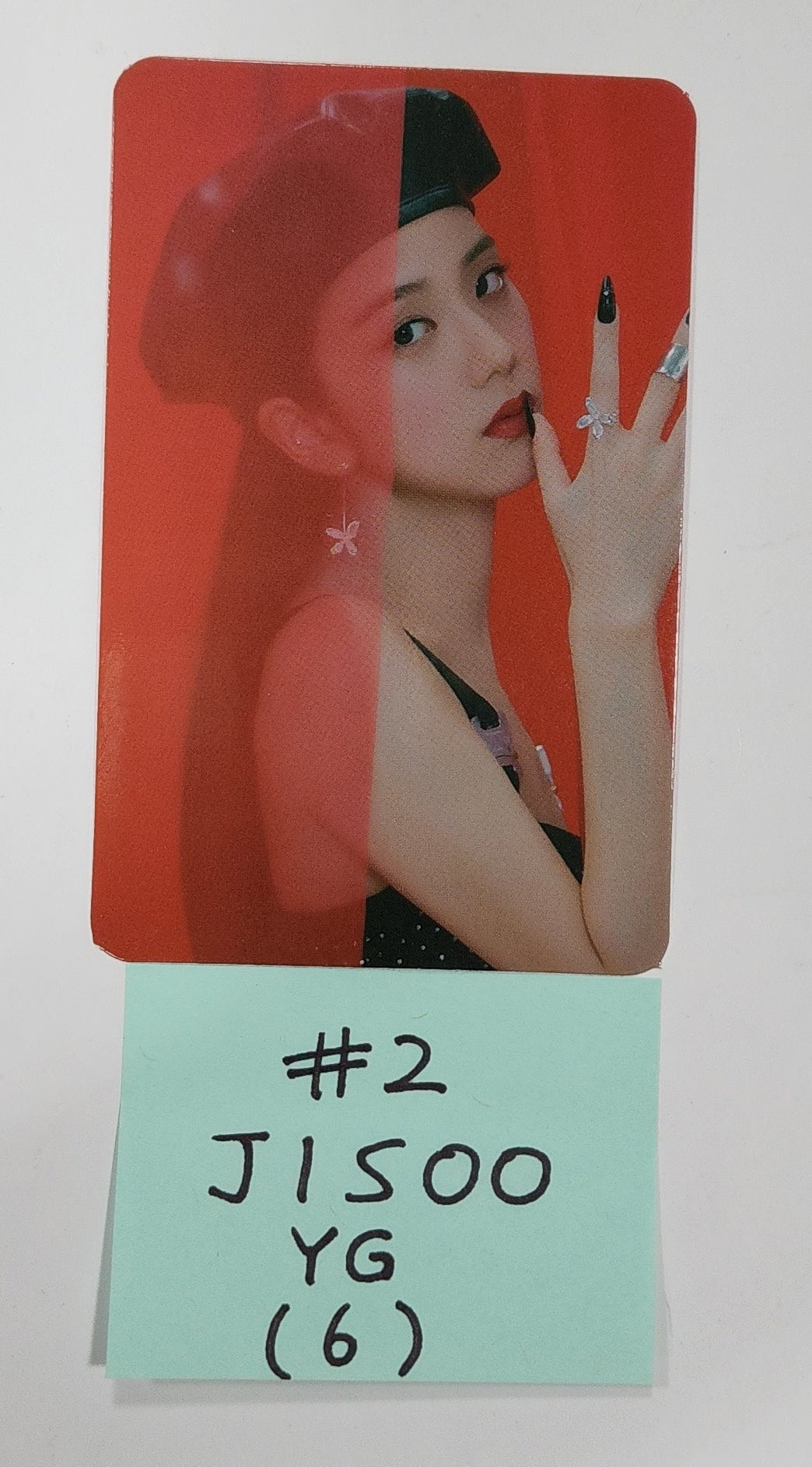 JISOO (Of Black Pink) "ME" 1st Single Album - YG Select Pre-Order Benefit Photocard [Restocked 5/15]