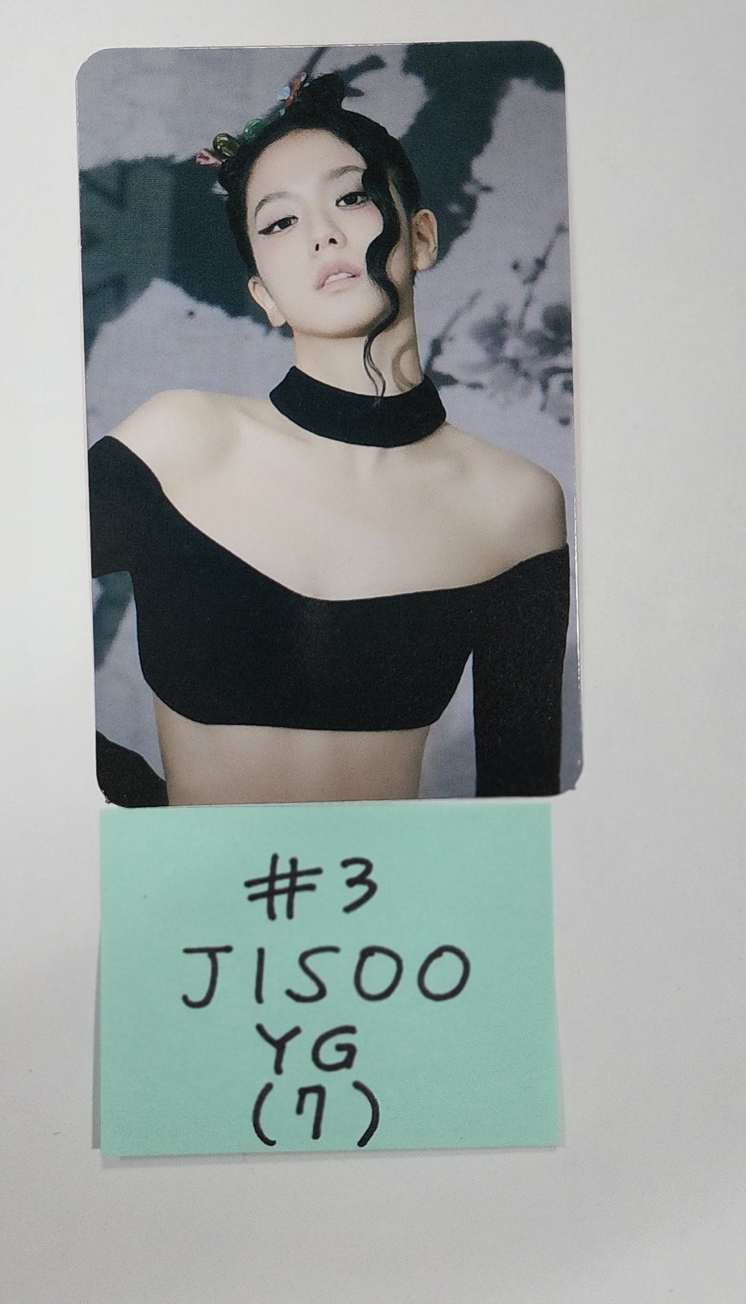 YG SELECT & KPOP MERCH Exclusive Benefit] JISOO - ME FIRST SINGLE ALB
