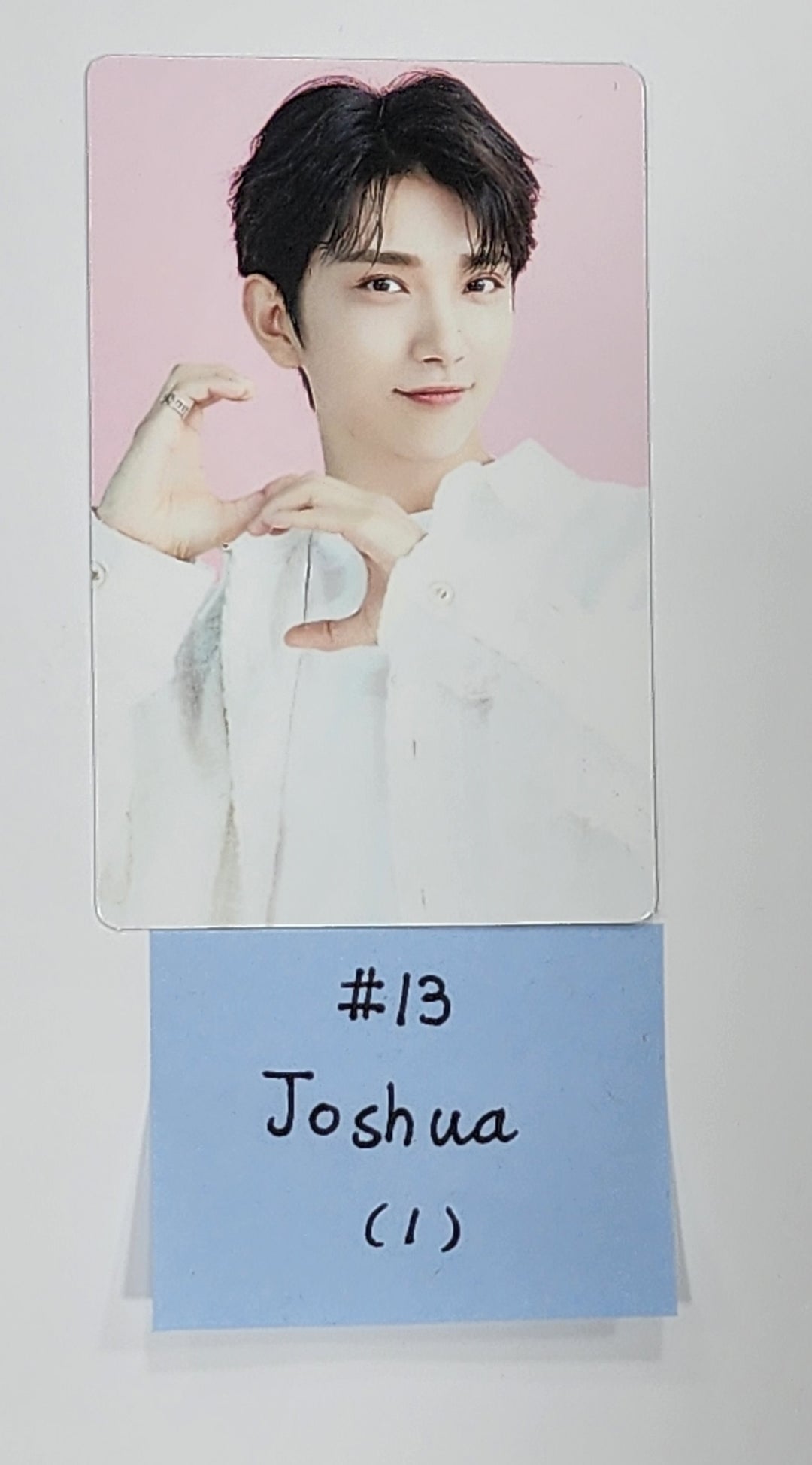 Seventeen "Seventeen Cafe in Seoul" - Official Trading Photocard (1) [Updated 7/28]