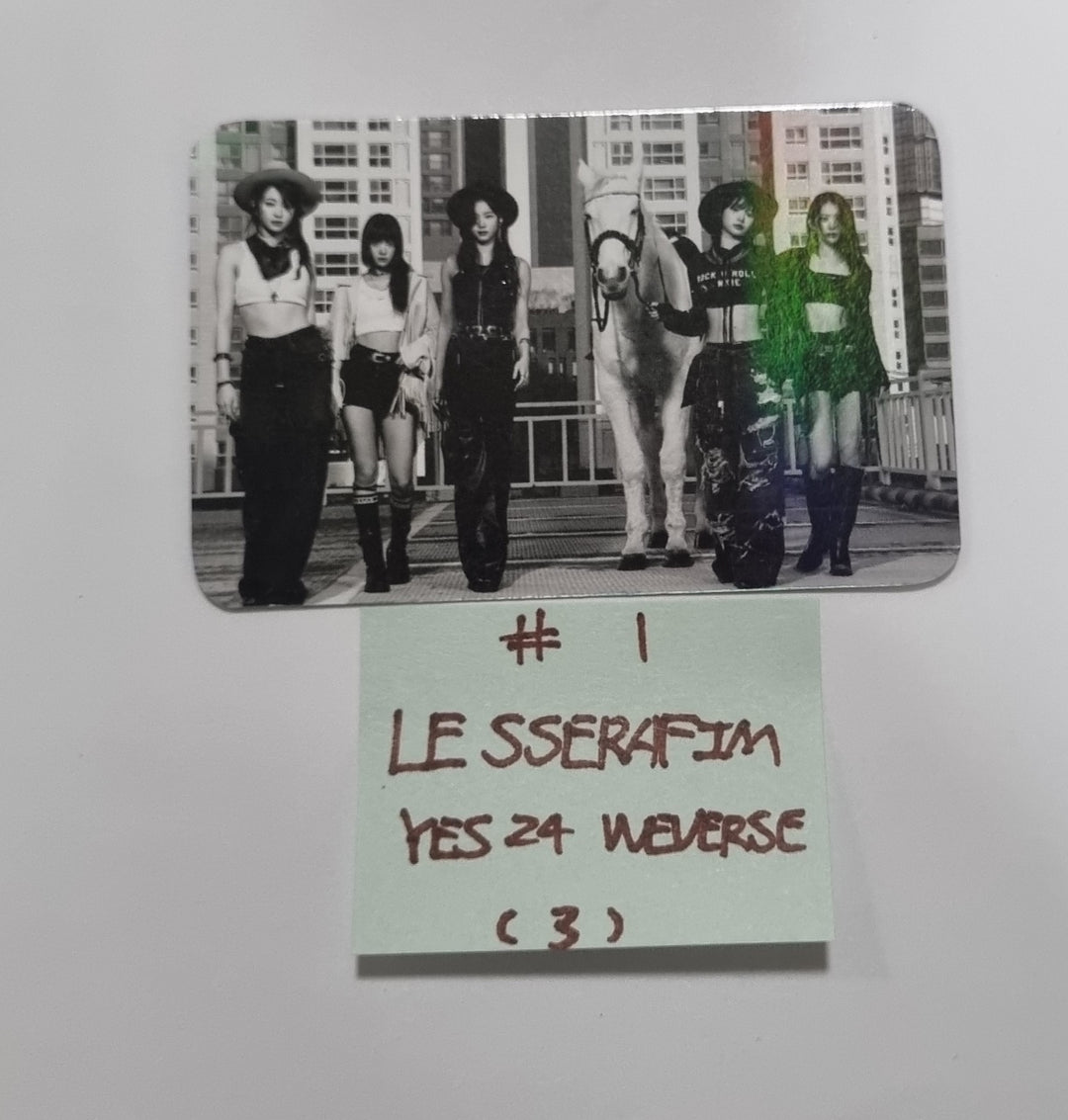 LE SSERAFIM "UNFORGIVEN" - Yes24 プレオーダー特典ホログラムフォトカード [Weverse Album Ver.]