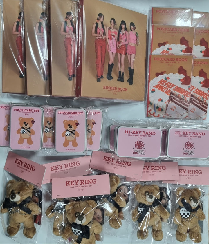 H1-Key "500 Days" - Pop-Up Store Official MD [Tin Case & Band Set, Benque Doll Keyring, Postcard Book, Binder Book]