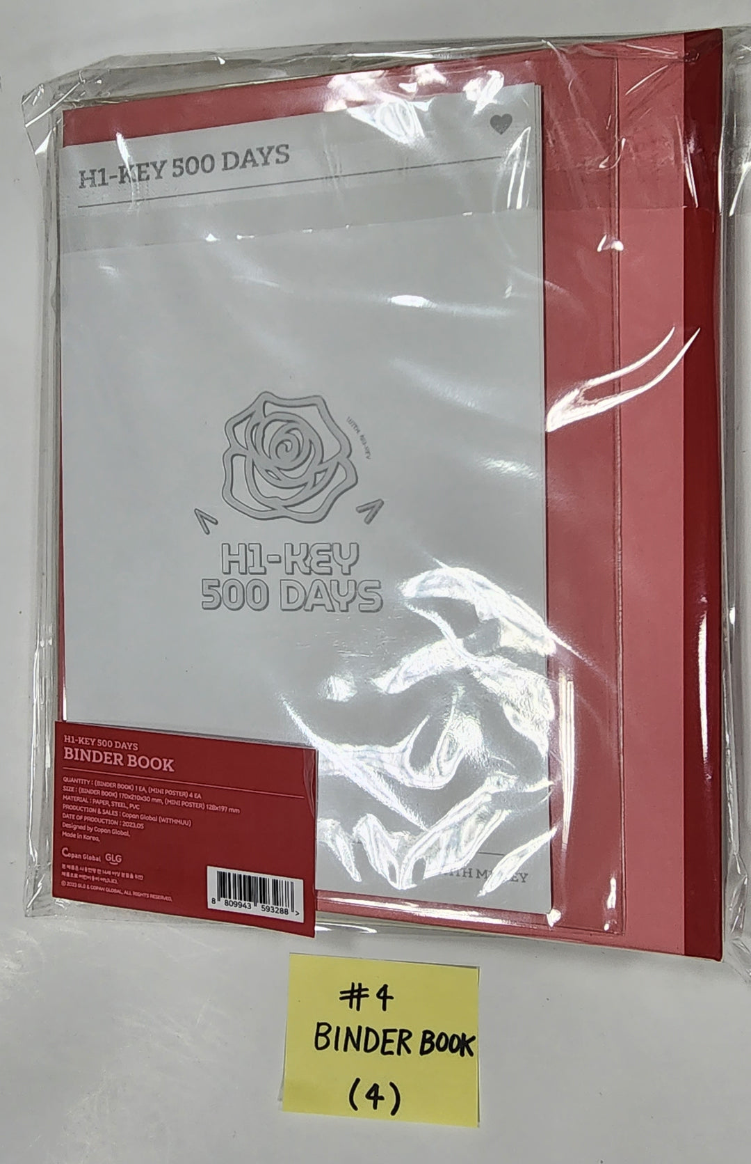 H1-Key "500 Days" - Pop-Up Store Official MD [Tin Case & Band Set, Benque Doll Keyring, Postcard Book, Binder Book]