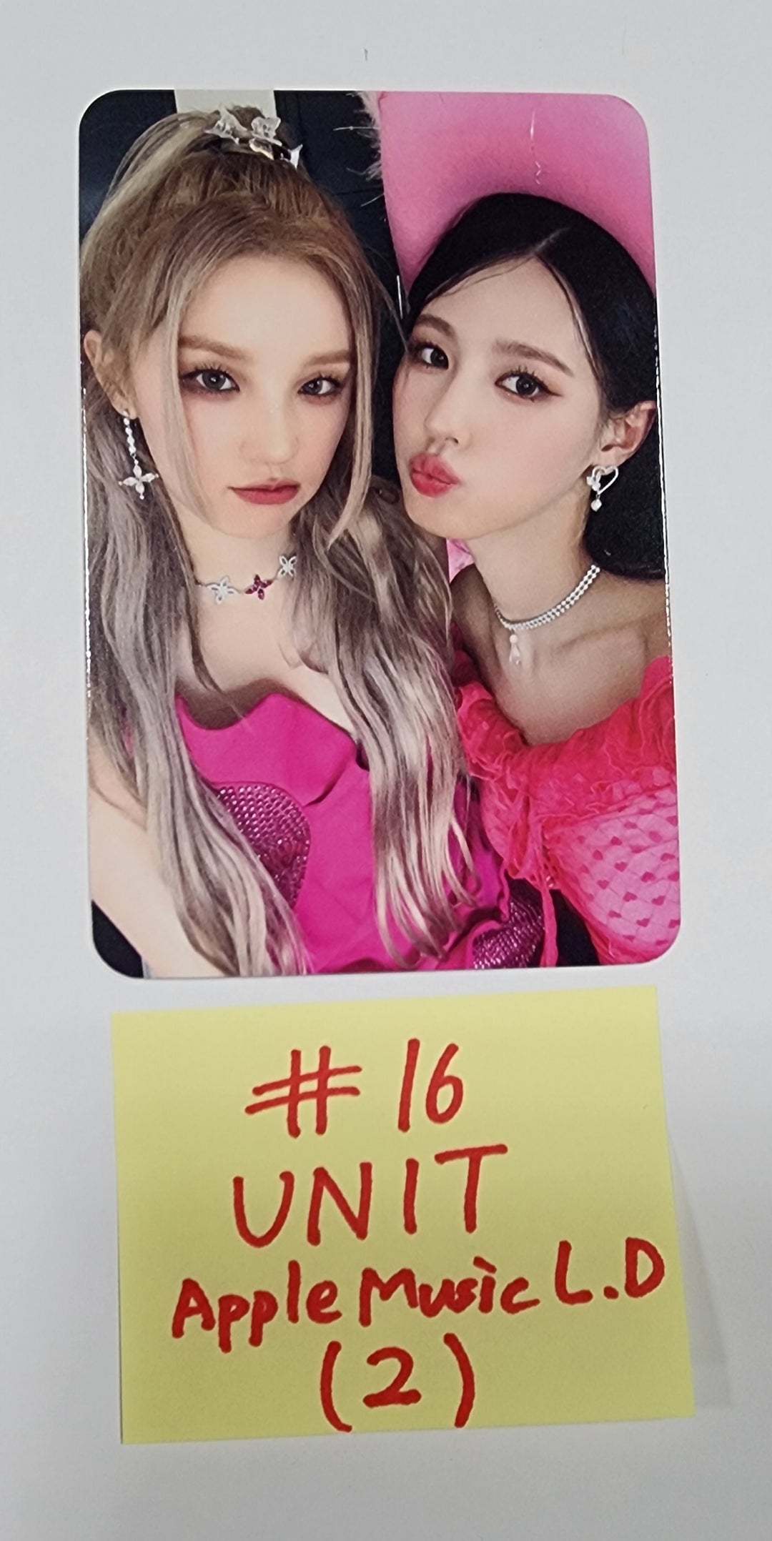 (g) I-DLE "I Feel" - Apple Music Lucky Draw Event Photocard