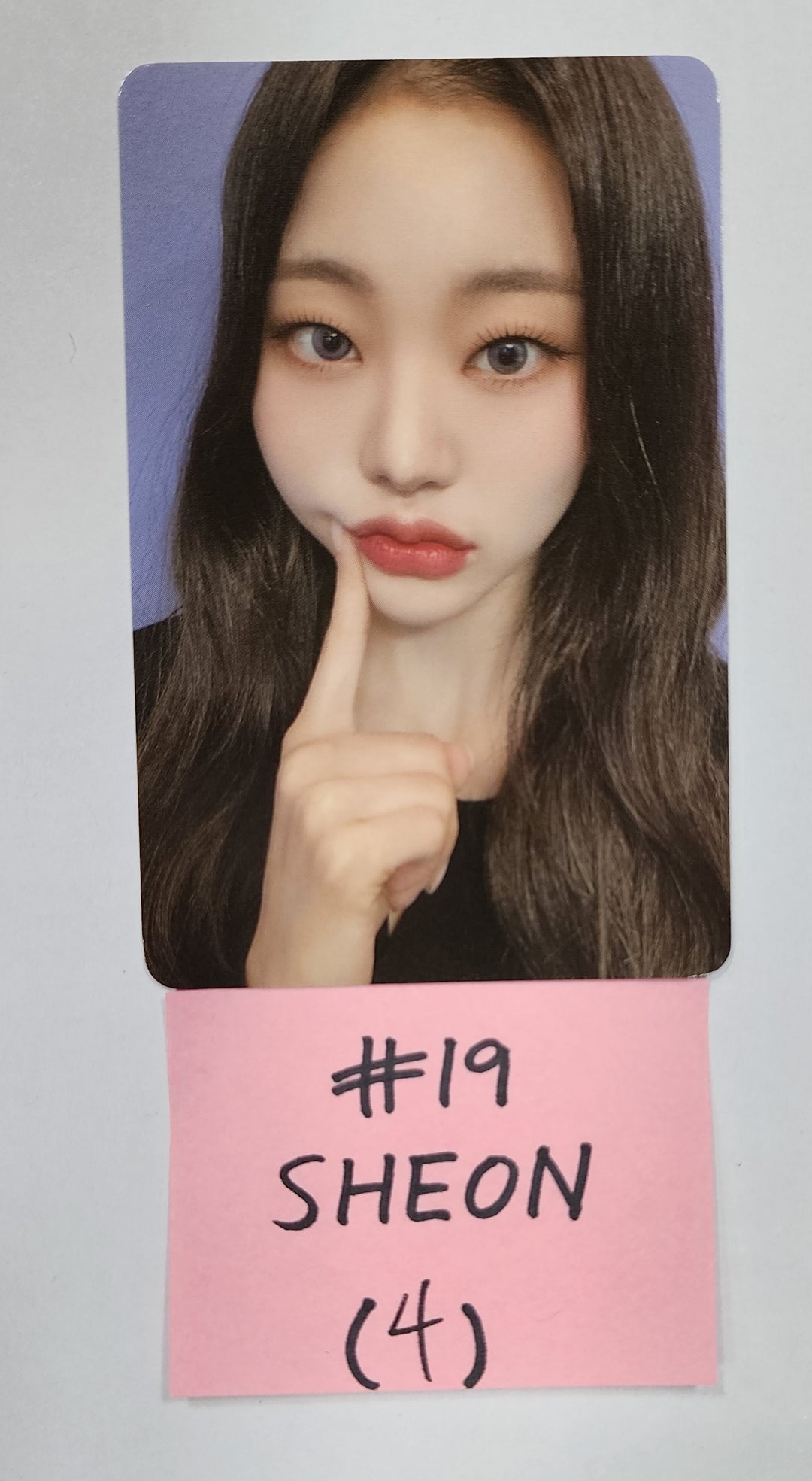 Billlie 'Pop-Up Store' - Official Trading Photocard