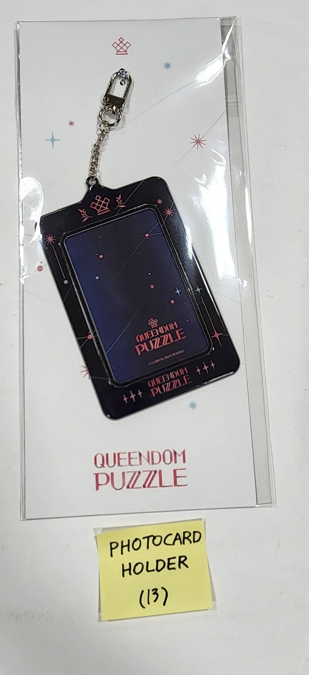 QUEENDOM PUZZLE - POP-UP Store Official MD [Photocard Holder] (Random Photocard]