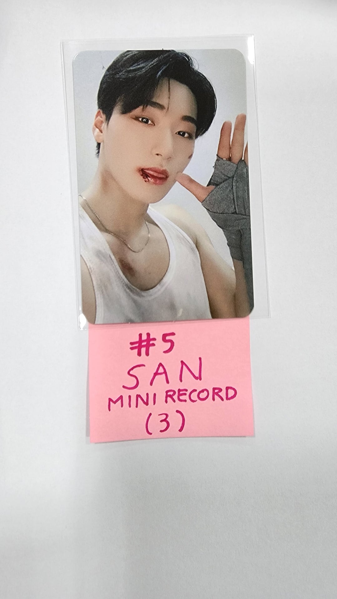 ATEEZ "THE WORLD EP.2 " - Mini Record Lucky Draw Event Photocard [Platfrom Ver]
