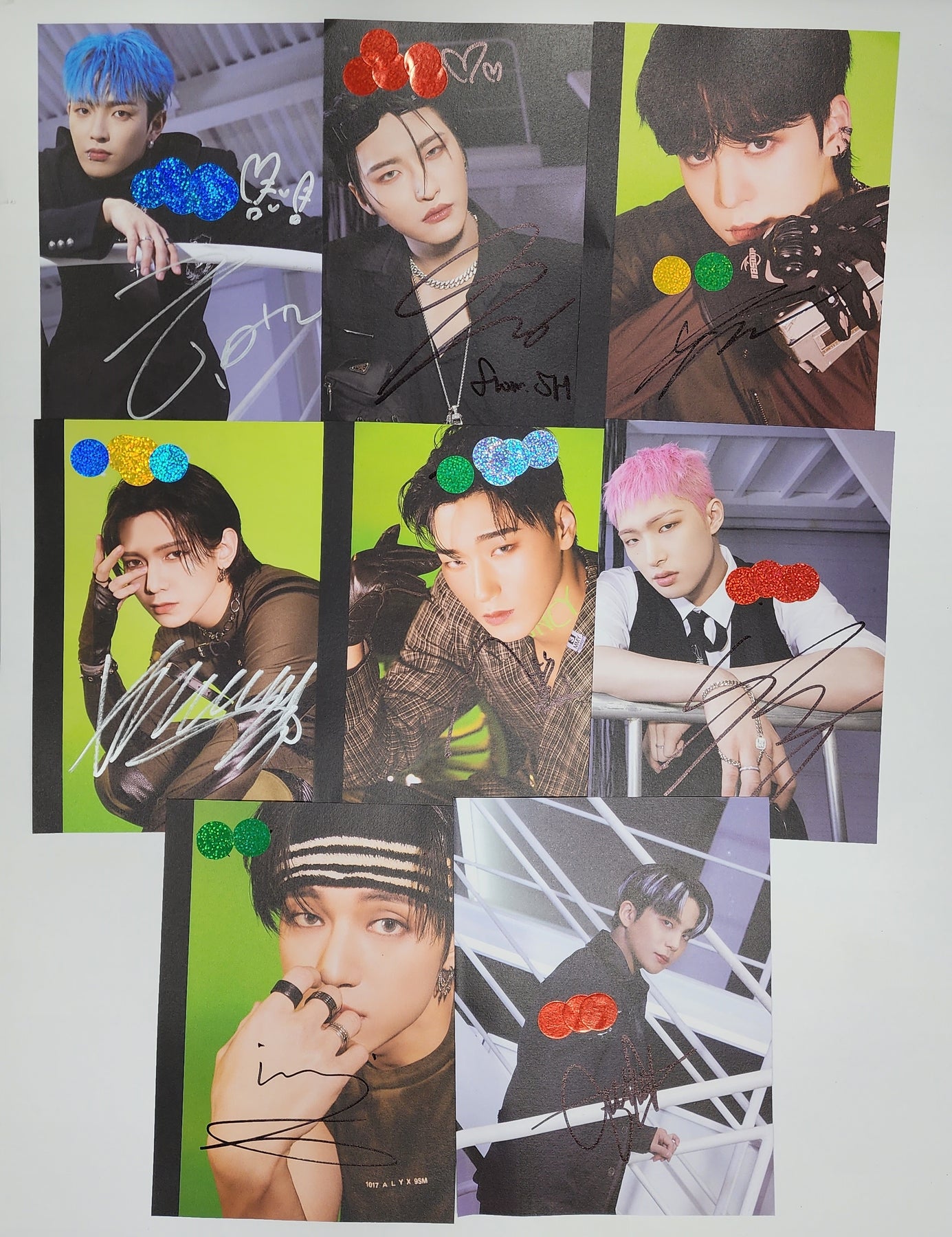ATEEZ "THE WORLD EP.2 " - A Cut Page From Fansign Event Album ...