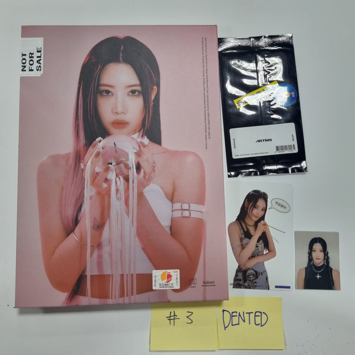 ODD EYE CIRCLE "Version Up"- Hand Autographed(Signed) Promo Album