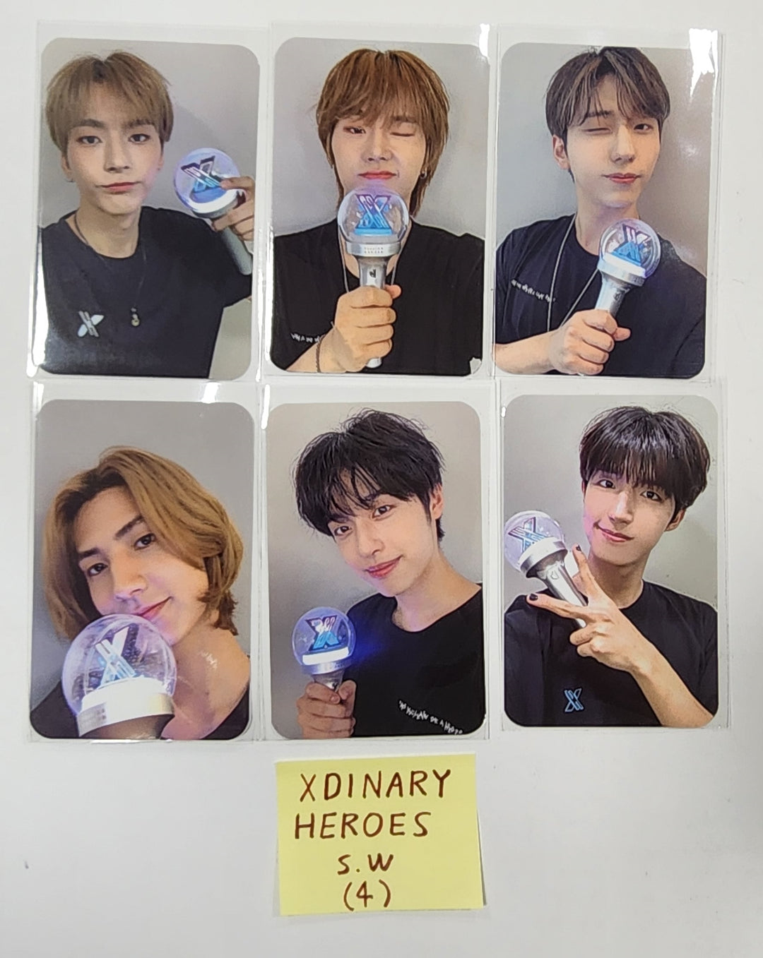 Xdinary Heroes - OFFICIAL LIGHT STICK 