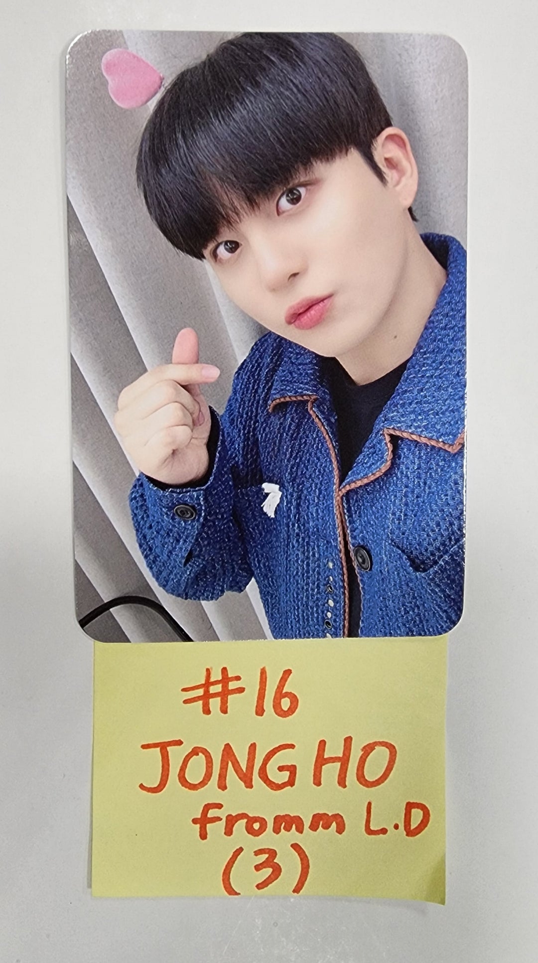 ATEEZ "THE WORLD EP.2 " - Fromm Lucky Draw Event Photocard, Keyring