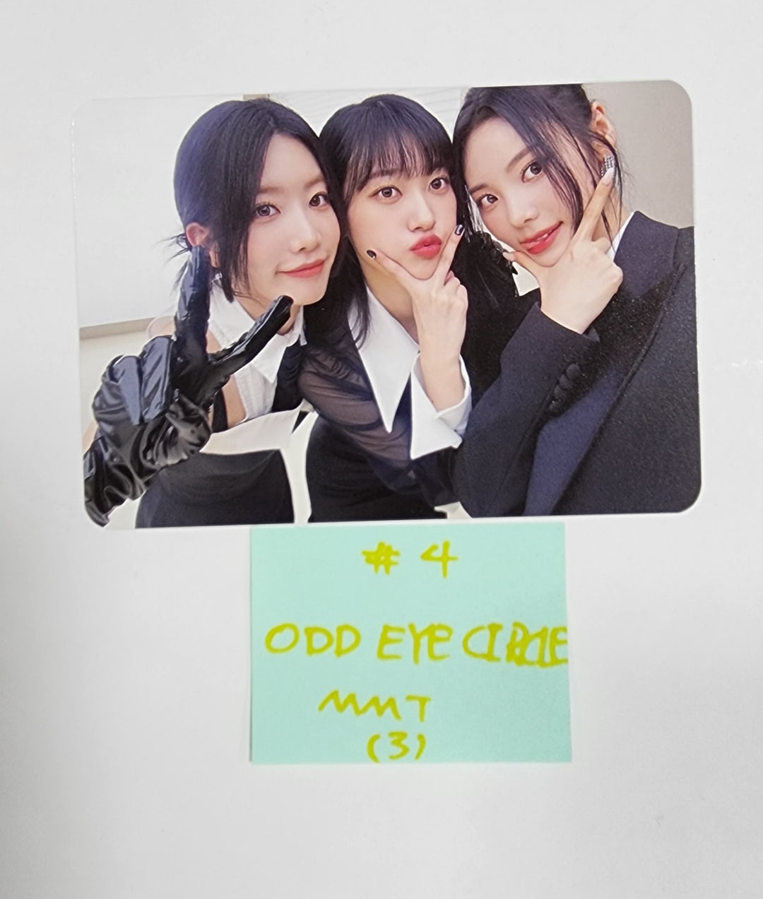 ODD EYE CIRCLE "Version Up"- MMT Fansign Event Mini Postcard