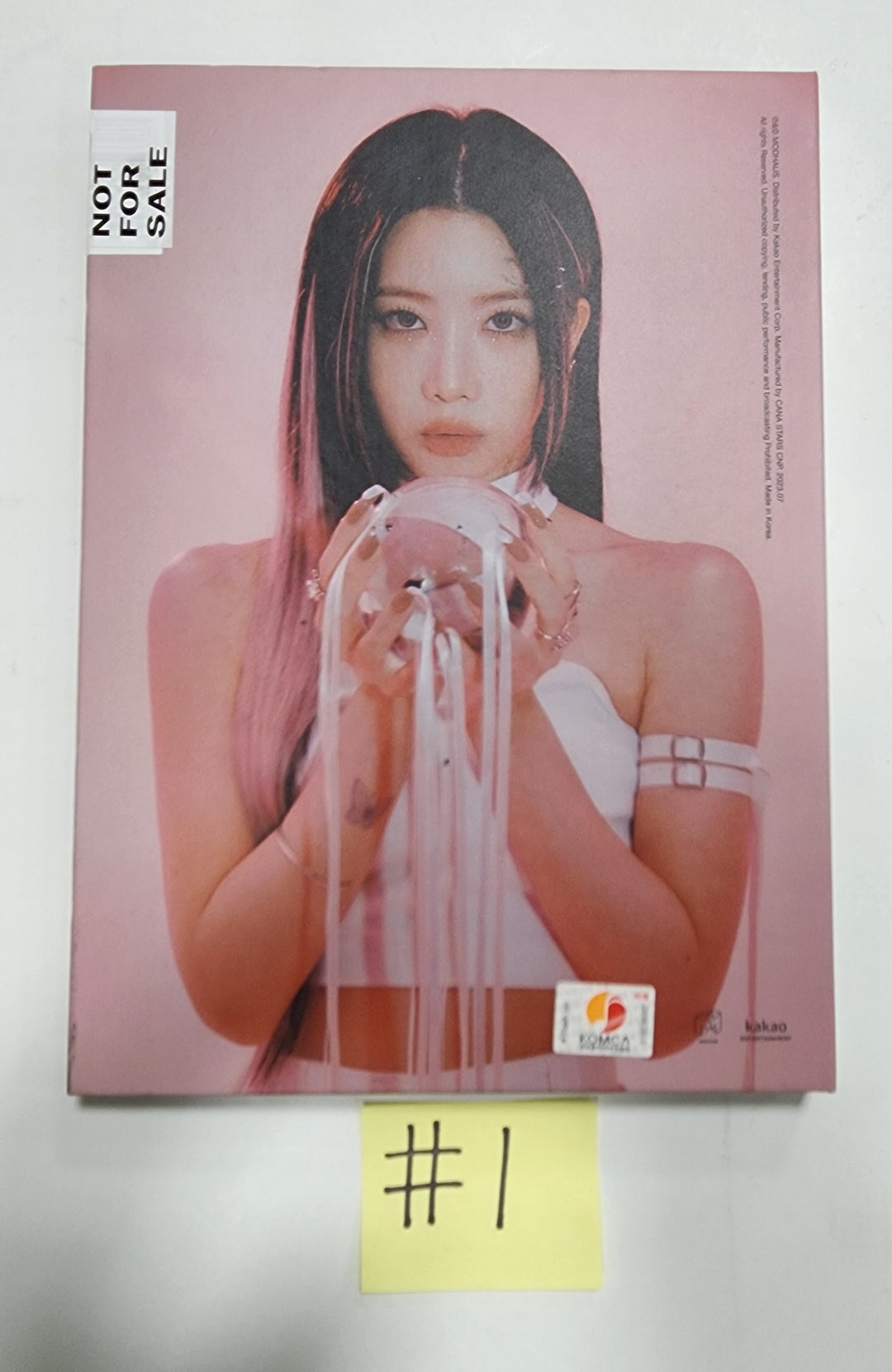 ODD EYE CIRCLE "Version Up"- Hand Autographed(Signed) Promo Album - HALLYUSUPERSTORE