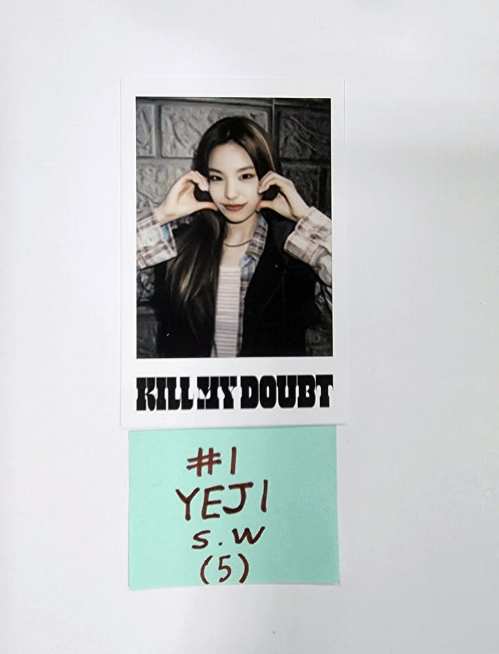 ITZY "KILL MY DOUBT" - Soundwave Fansign Event Photocard