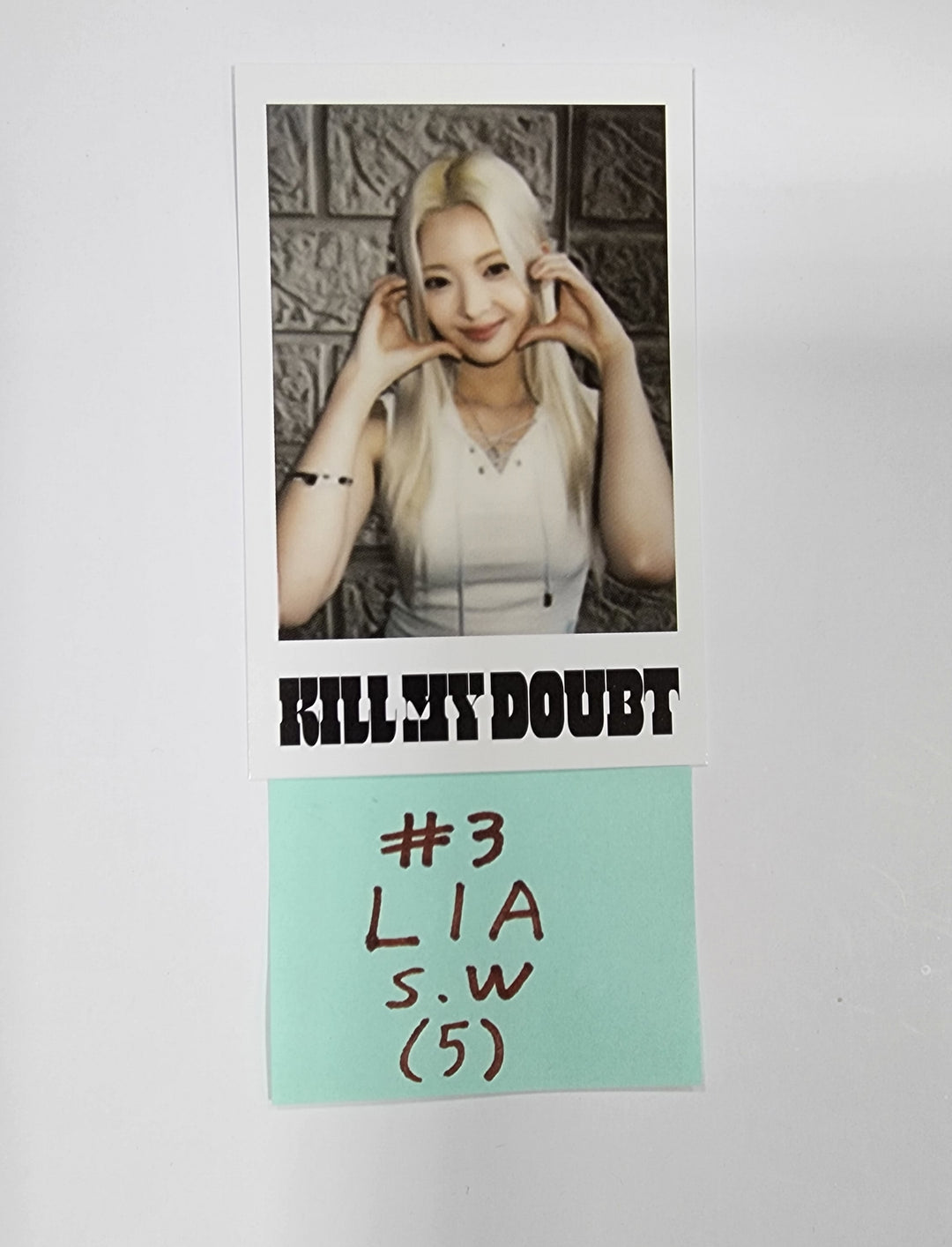 ITZY "KILL MY DOUBT" - Soundwave Fansign Event Photocard - HALLYUSUPERSTORE