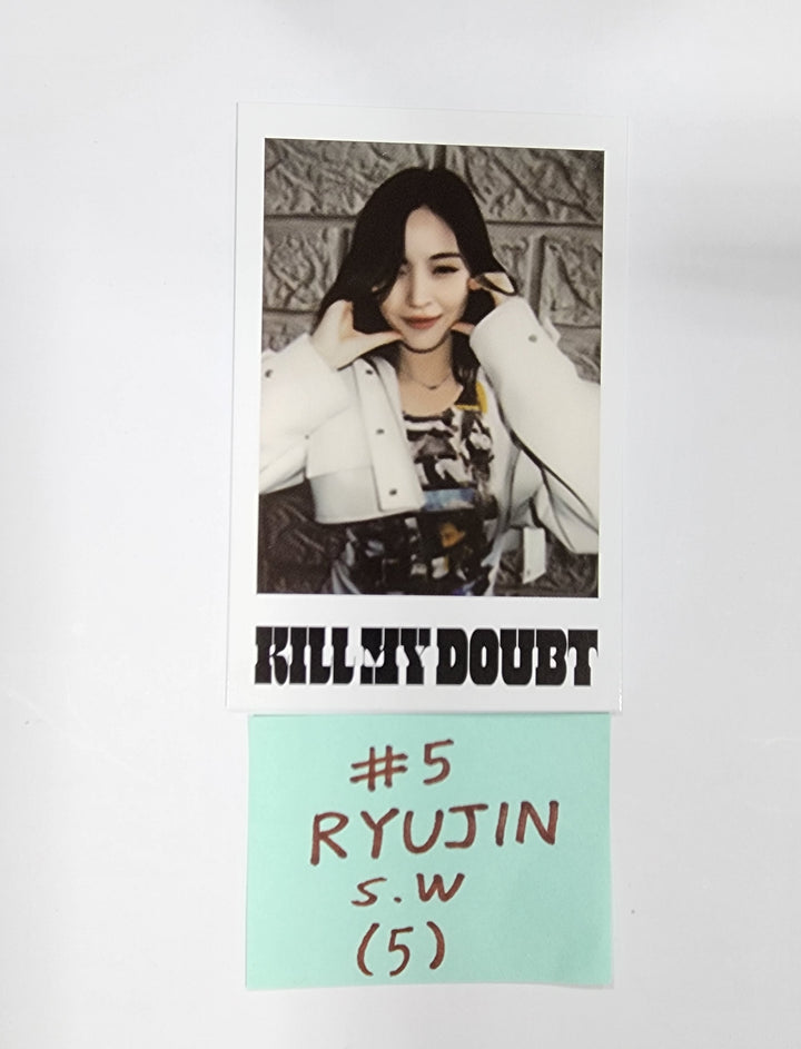 ITZY "KILL MY DOUBT" - Soundwave Fansign Event Photocard